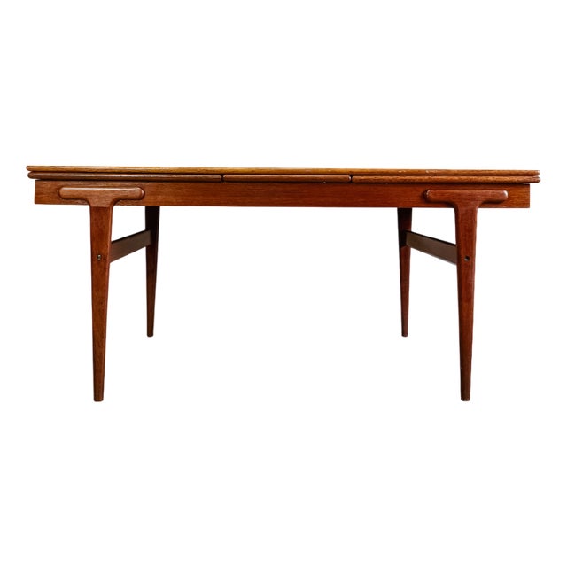 Vintage Danish Design Table, 1950s For Sale