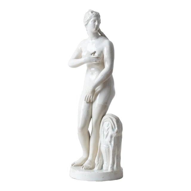 Bathing Venus Capodimonte, 19th Century For Sale
