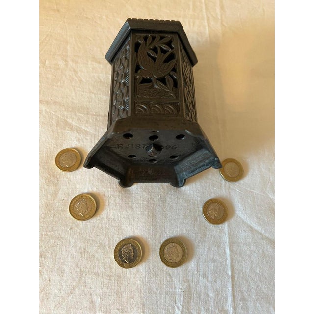 Antique Victorian cast iron ‘bank’/’postbox’ children’s money box A beautifully made children’s money box replica of a...