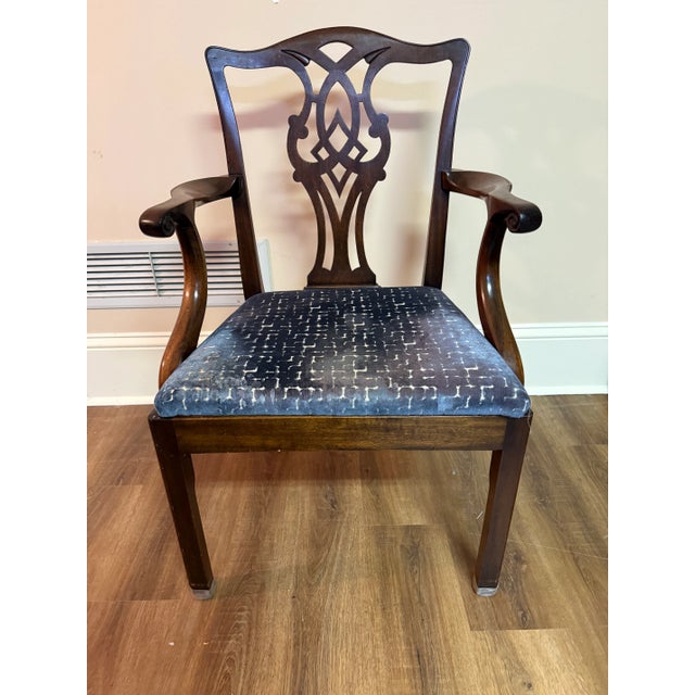 Chippendale Set of 8 Chippendale Style Dining Chairs For Sale - Image 3 of 9