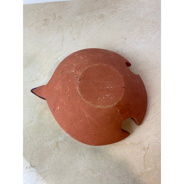 Vintage Tesuque Pueblo Native American Polychrome Bird Effigy Bowl For Sale In Seattle - Image 6 of 9