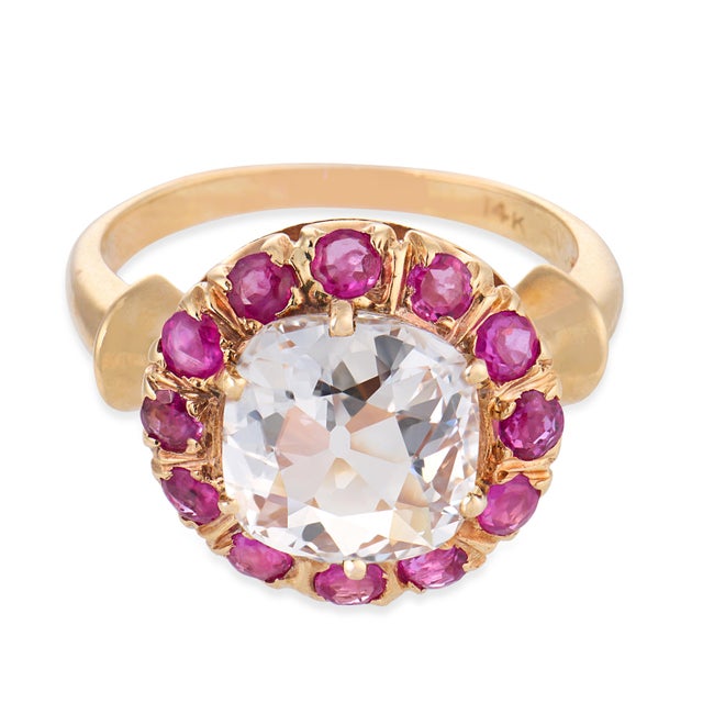 Mid-Century Modern 1940s Retro Gia 1.51 Carat Diamond Ruby 14k Yellow Gold Cluster Ring, Size 6 For Sale - Image 3 of 4