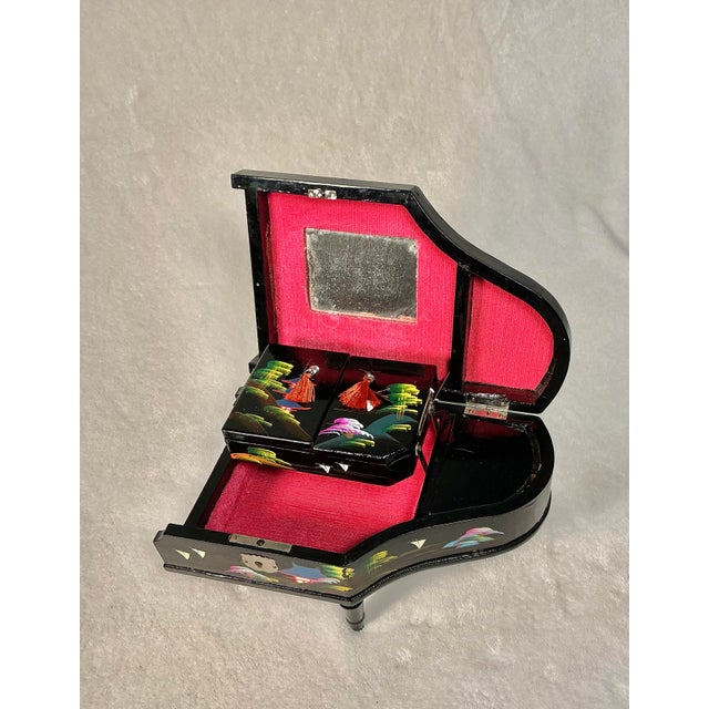 Red Vintage Mid-Century Japanese Lacquer Grand Piano Jewelry Music Box, 1950s For Sale - Image 8 of 12
