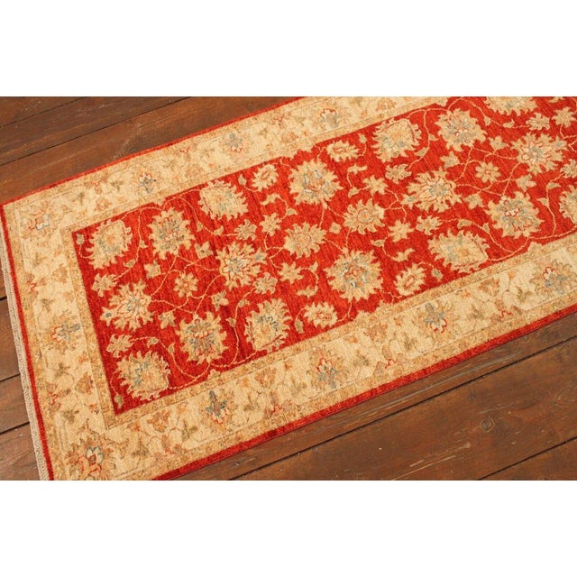 Red Middle Eastern Rug in Wool For Sale - Image 8 of 11