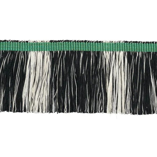 Modern Sample - Schumacher Calcada Fringe in Emerald For Sale - Image 3 of 3