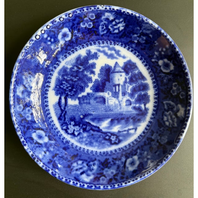 Chinoiserie 19th C. English Cabinet Plates, a Pair For Sale - Image 3 of 8