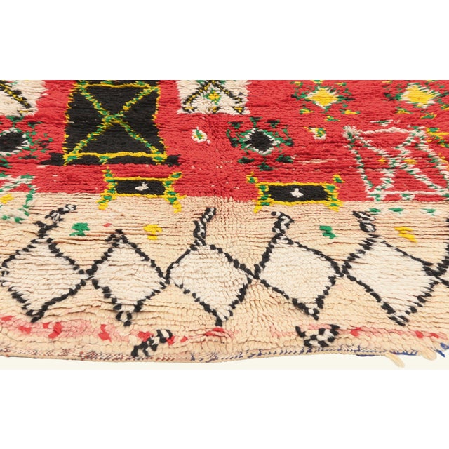Berber Tribes of Morocco Vintage Boujad Moroccan Rug, 03'08 X 07'07 For Sale - Image 4 of 10