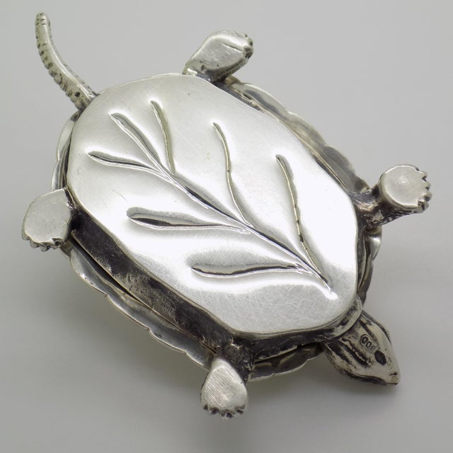 3.66-oz. Vintage Italian Handmade Genuine Silver Large Turtle Decorative Box, Made in Vercelli (Italy) For Sale - Image 9 of 12