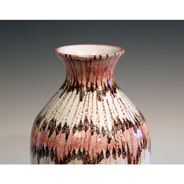 1950s Vintage Bitossi Italian Pottery Early V-Mark Londi Raymor Ceramic Vase For Sale In New York - Image 6 of 8