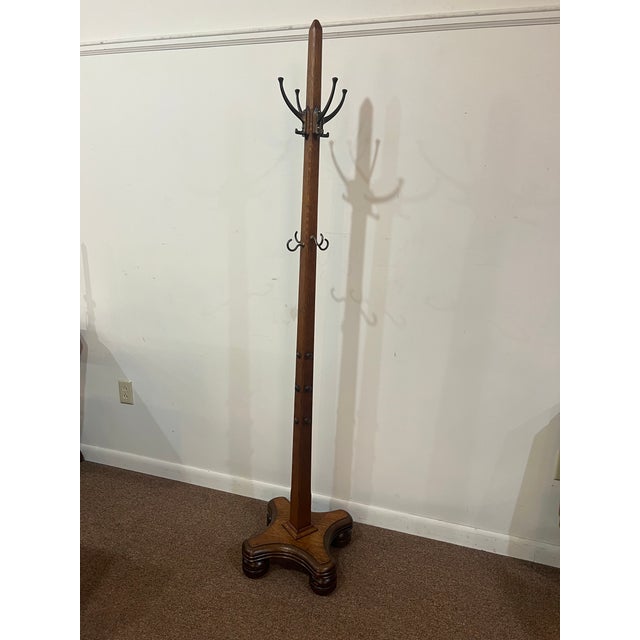 Beautiful antique mission Oak coat rack Features for large hooks at the top and four hooks in the center 19th century...