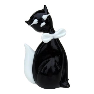 Murano Icet Signed Vintage Tuxedo Kitty Cat Paperweight Figurine Black White Art Glass Abstract Shape For Sale
