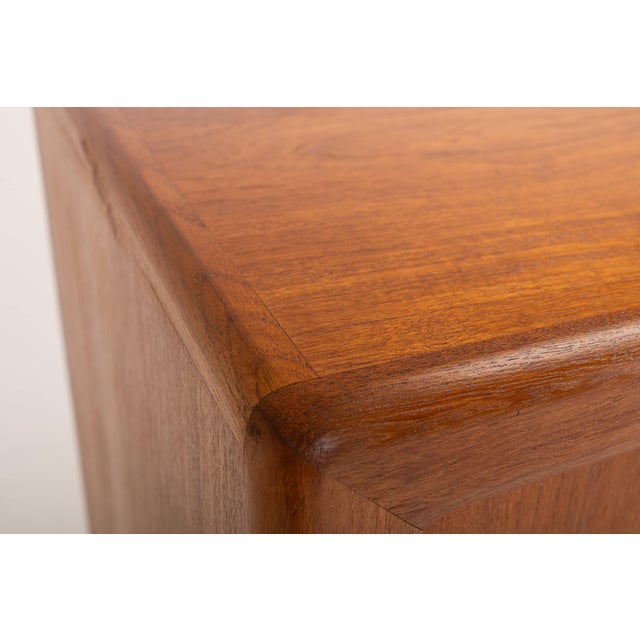 Vintage Danish Teak Highboard by H.P. Hansen, 1960s For Sale - Image 12 of 17