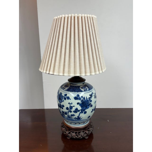 Design Plus Gallery presents a Vintage Blue & White Chinoiserie Porcelain Ginger Jar Table Lamp. This vintage table lamp...