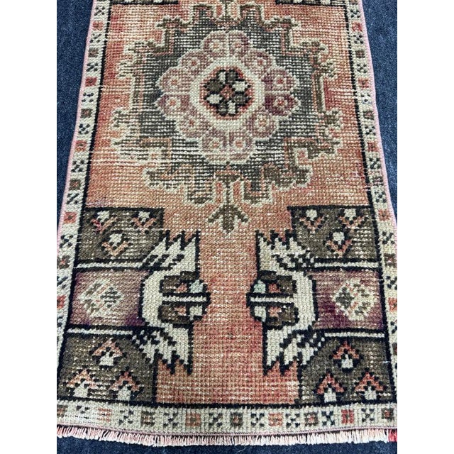 Contemporary Turkish Yastik Rug 1'6" x 2'10" For Sale - Image 3 of 5