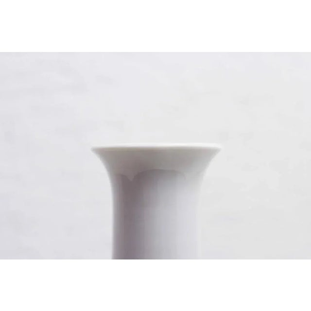 White Meissen Porcelain Vase by Ludwig Zepner, 1970s For Sale - Image 8 of 10