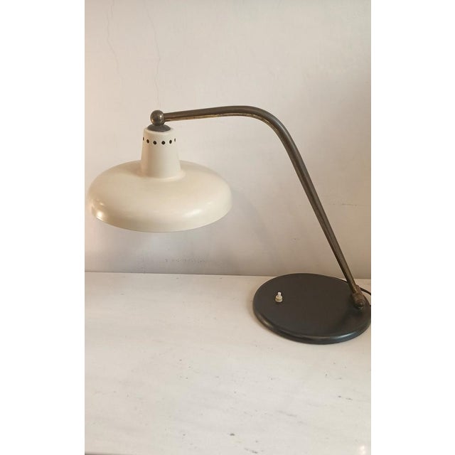 1950s Large Desk Lamp in Brass and White Steel, Italy, 1950s For Sale - Image 5 of 17
