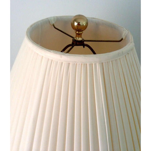 Pair Large Modern geometrical urn shape Brass Lamps For Sale In Atlanta - Image 6 of 6