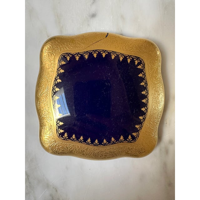 French Vintage Limoges China Box For Sale - Image 3 of 9