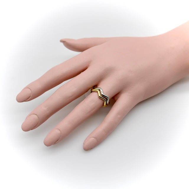 Vintage 18k Gold Tiffany & Co. Zig Zag Paloma Picasso Ring, Size 7.5 For Sale In Los Angeles - Image 6 of 11