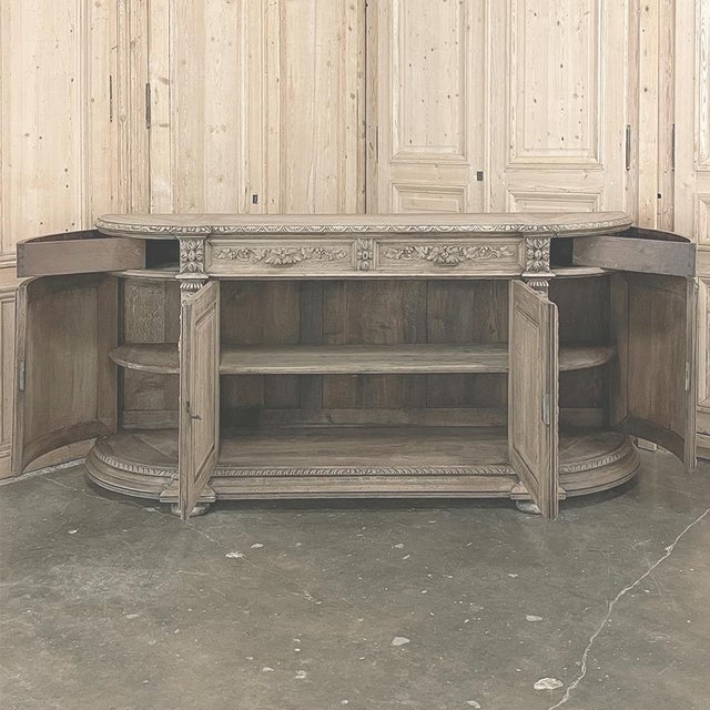 19th Century French Renaissance Revival Hunt Buffet For Sale In Dallas - Image 6 of 18