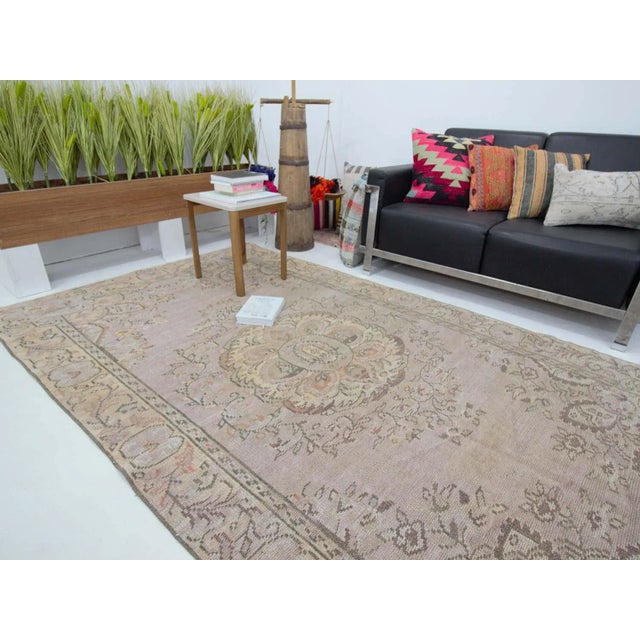 Mid 20th Century 1960s Vintage Washed Out Turkish Area Rug-5′2″ × 8′10″ For Sale - Image 5 of 6