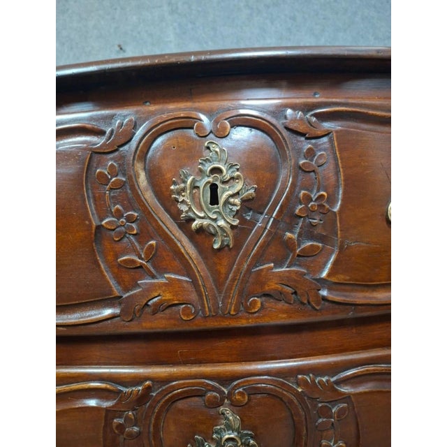 18th Century Louis XV Lyonnaise Commode in Molded and Carved Walnut For Sale - Image 6 of 13