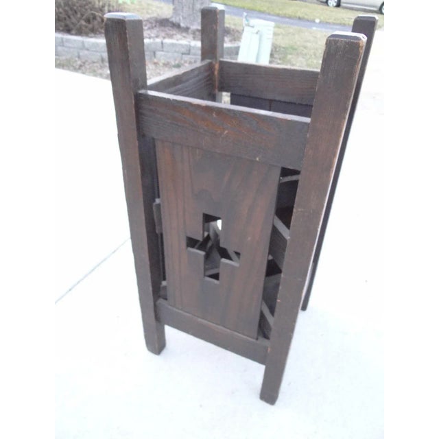 Antique Tiger Oak Mission Arts & Craft Large Umbrella Stand For Sale - Image 5 of 11