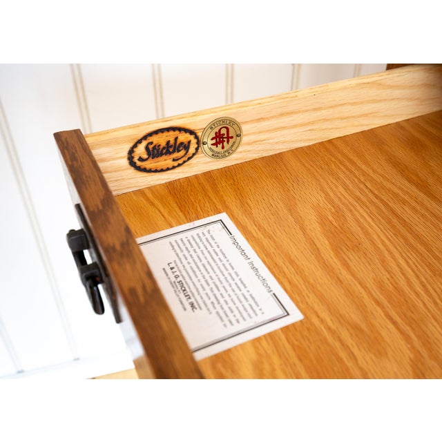 Rustic Arts and Crafts Mission Oak Desk by L. and J.G Stickley, 1993 For Sale - Image 3 of 18