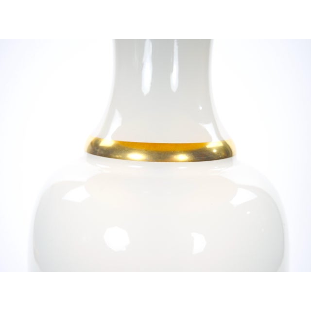 Early 20th Century 20th Century Hollywood Regency Opaline Glass and Gold-Banded Table Lamps, Pair For Sale - Image 5 of 11