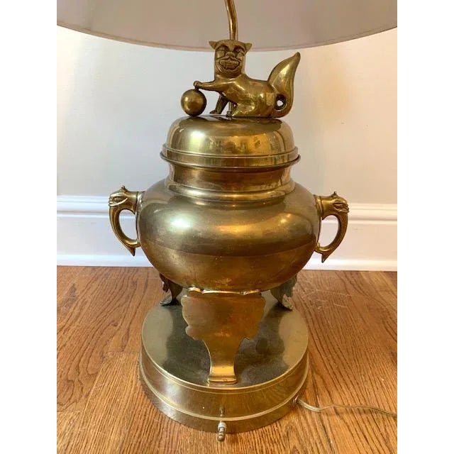 Chinoiserie Large Brass Foo Dog Lamp With String Shade. For Sale - Image 3 of 9