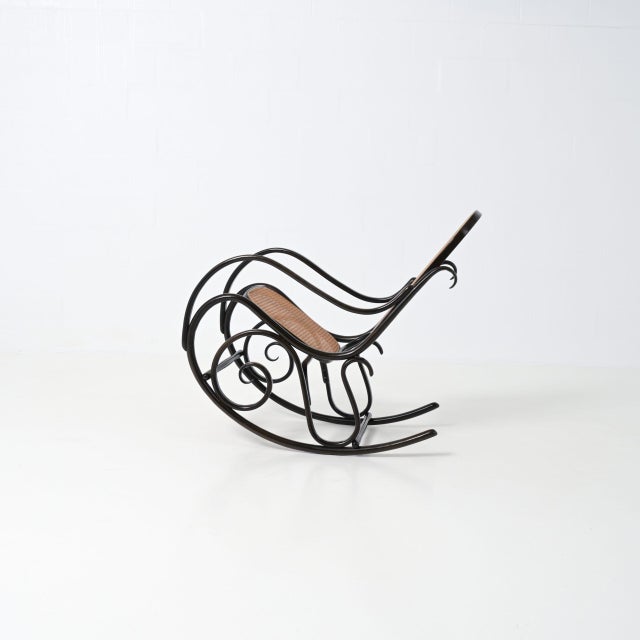 Rocking Chair from Thonet, 1890s For Sale - Image 16 of 18