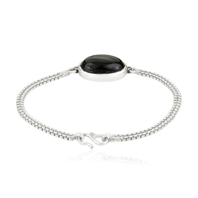 Gemstone Vintage Style 16.10 Ct Oval Cut Boho Black Star Bracelet in Sterling Silver For Sale - Image 7 of 10