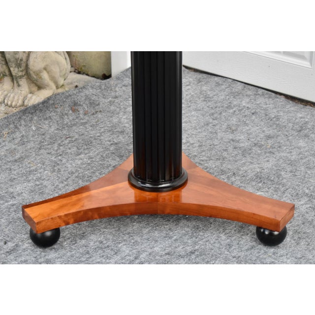 1980s Ethan Allen Black Cherry Round Pedestal Accent Table Biedermeier Empire Style For Sale - Image 5 of 16