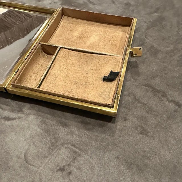 1950s Vintage Brown Suede and Brass Italian Cosmetic Bag For Sale - Image 12 of 14