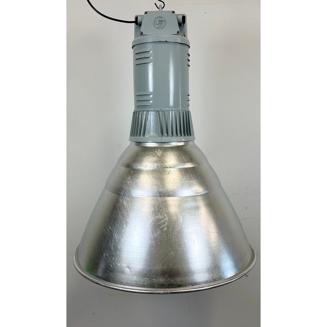 Large Industrial Aluminium Pendant Light from Elektrosvit, 1960s For Sale - Image 6 of 18