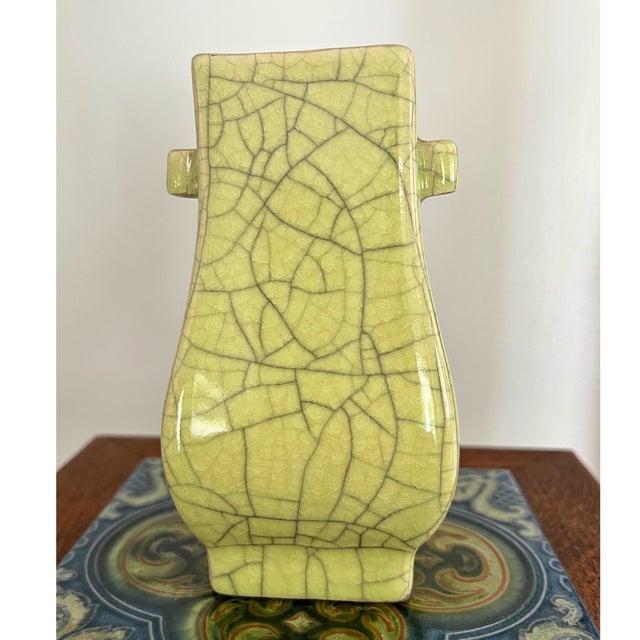 Early 20th Century, Chinese Ge-Kiln Square Neck, Hu-Shaped Vase/Brush Pot For Sale - Image 12 of 12