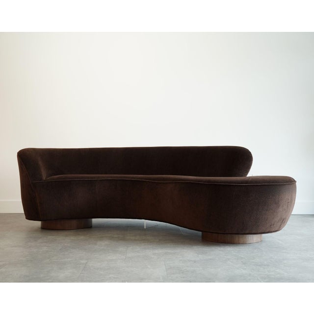 Mid 20th Century Serpentine Sofa by Vladimir Kagan for Directional, C. 1970s For Sale - Image 5 of 10