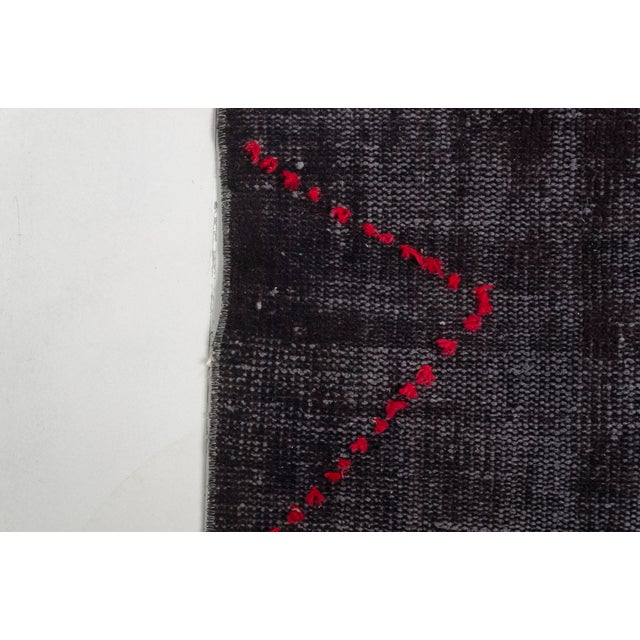 Turkish Bohemian Grey and Red Vintage Rug For Sale - Image 3 of 10