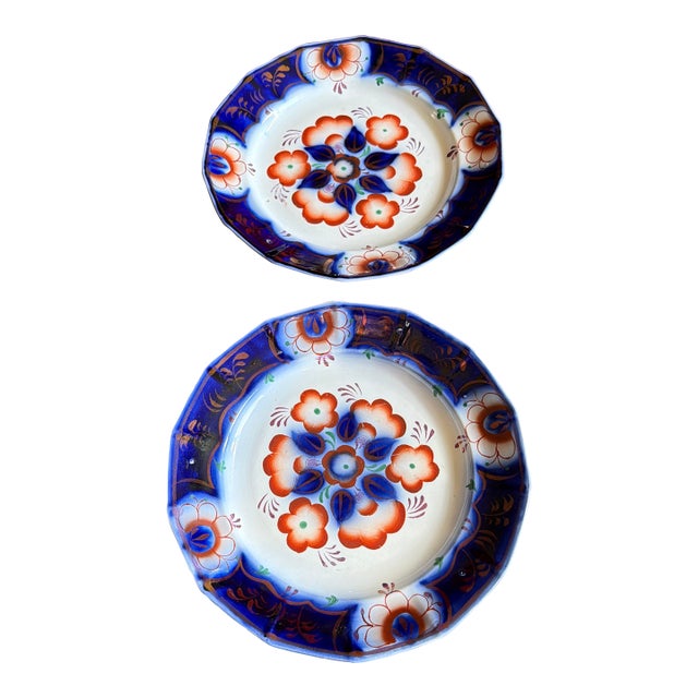 Antique Gaudy Welsh Crescent Pinwheel Flow Blue Plates, a Pair, Circa 1840s For Sale