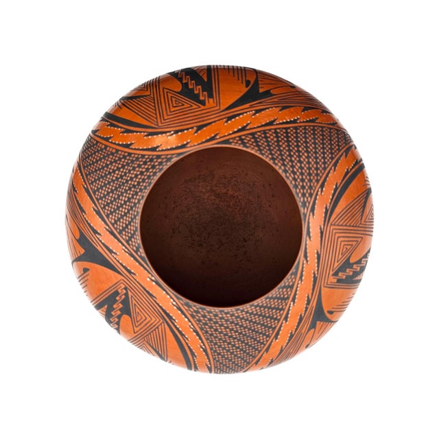 Signed Yolanda Quezada Mata Ortiz Polychrome Ceramic Vessel Casas Grandes 10" For Sale - Image 10 of 12