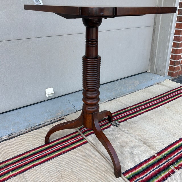 Antique Pennsylvania Walnut Federal Tilt Top Spider Leg Candlestand, Chester County, Circa 1820s For Sale - Image 11 of 12