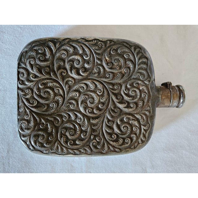 Art Nouveau Antique 1890 Derby Silver Company Whiskey Flask For Sale - Image 3 of 7