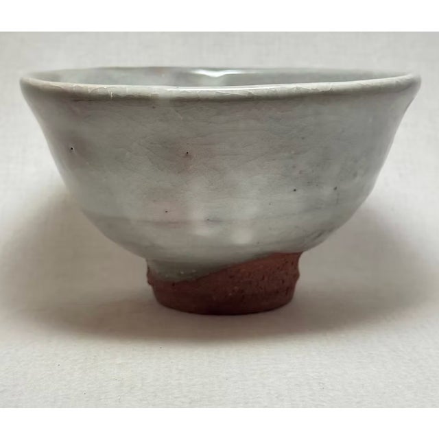 Contemporary Hagi Ware Matcha Bowl by Issai Saito For Sale - Image 3 of 6