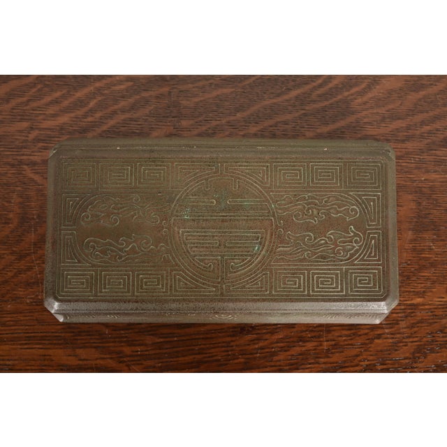 Metal Tiffany Studios New York Chinese Pattern Bronze Large Jewelry Box, Circa 1910 For Sale - Image 7 of 15