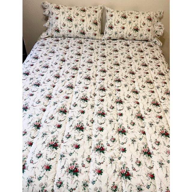 Ralph Lauren Rare “Elaine Floral” Reversible Queen Comforter Late 20th Century Excellent “Mint” Condition For Sale In Denver - Image 6 of 12