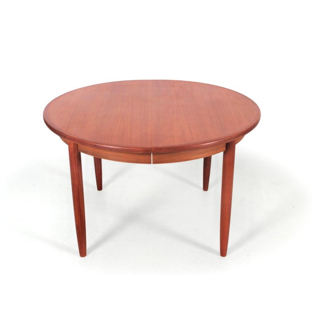 Scandinavian Extendable Teak Dining Table, 1963 For Sale - Image 9 of 9