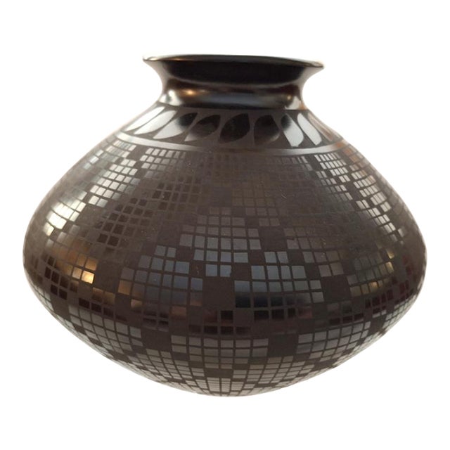 Mata Ortiz Blackware Seed Pot For Sale