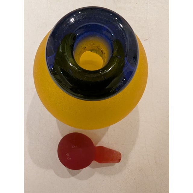 Murano Signed Franco Moretti Vintage Scavo Murano Glass Bottle Yellow /Blue With Red Stopper For Sale - Image 4 of 8
