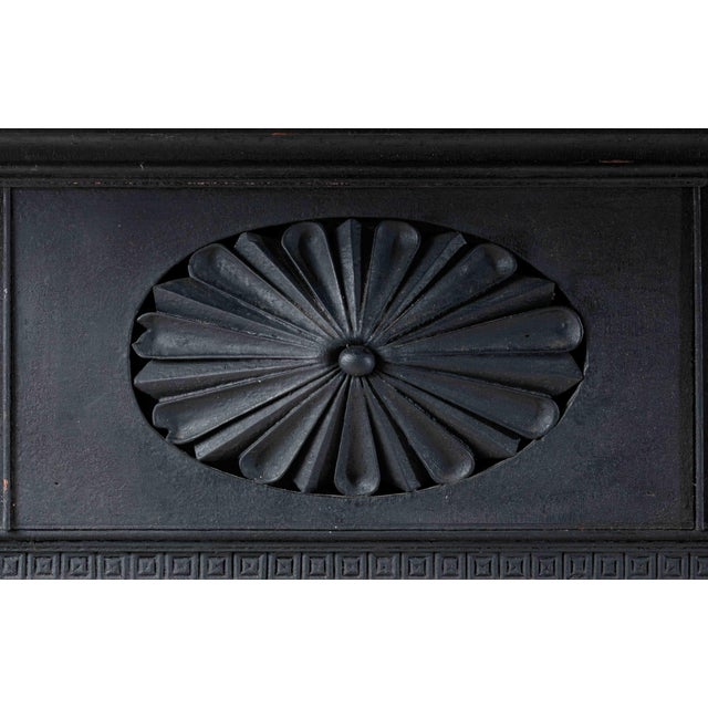Large Federal Mantelpiece; Exceptional Details; New York, C. 1818 For Sale In New York - Image 6 of 6
