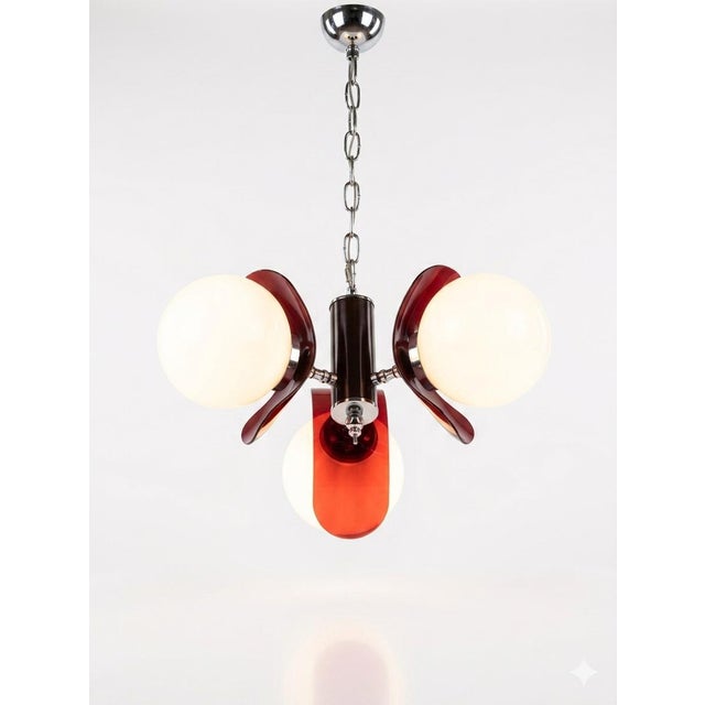 Mid-Century Modern Atomic Sputnik Chrome Pendant Light with Clear and Red Acrylic Glass Shades, 1970s For Sale - Image 3 of 4